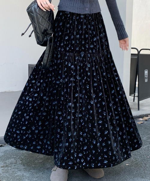 ABITOKYO（アビトーキョー）の「小花柄ベロアティアードスカート（スカート・レディース・モカ/ブラック・FREE）」の11枚目の写真