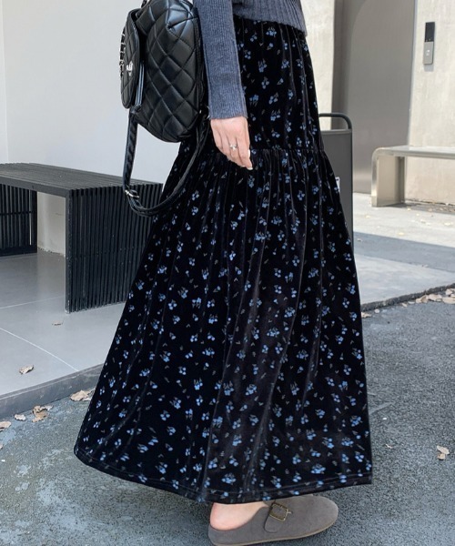 ABITOKYO（アビトーキョー）の「小花柄ベロアティアードスカート（スカート・レディース・モカ/ブラック・FREE）」の12枚目の写真