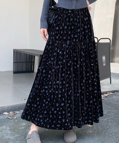 ABITOKYO（アビトーキョー）の「小花柄ベロアティアードスカート（スカート・レディース・モカ/ブラック・FREE）」の13枚目の写真