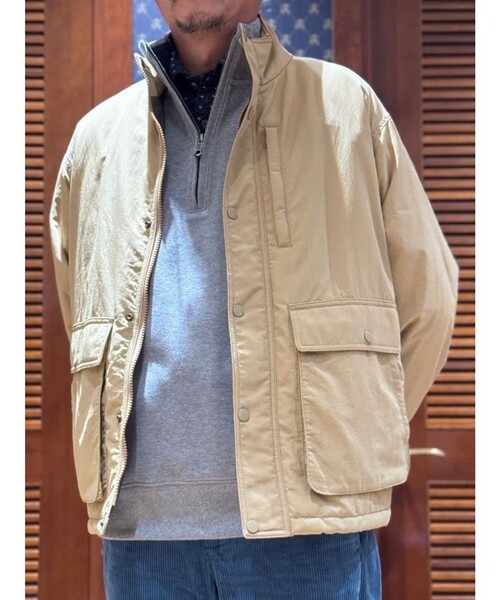 BROOKS BROTHERS(ブルックスブラザーズ)の「◆オンラインストア限定◆ ナイロン ショートパッファー ジップジャケット(ブルゾン・メンズ・ベージュ/ネイビー・LARGE/MEDIUM/SMALL)」の12枚目の写真