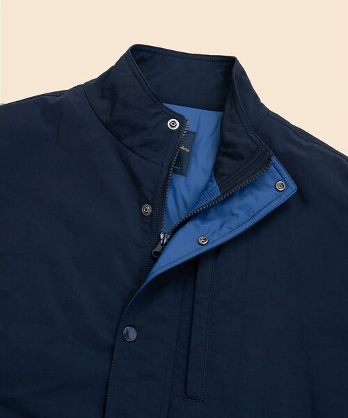 BROOKS BROTHERS(ブルックスブラザーズ)の「◆オンラインストア限定◆ ナイロン ショートパッファー ジップジャケット(ブルゾン・メンズ・ベージュ/ネイビー・LARGE/MEDIUM/SMALL)」の21枚目の写真