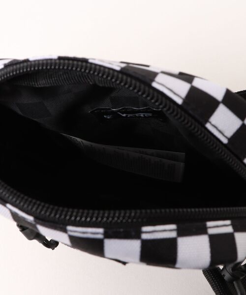 VANS（バンズ）の「BAIL ショルダーバッグ / Bail Shoulder Bag Black/White VN000MP6Y281（ショルダーバッグ・メンズ・ブラック×ホワイト・ONE SIZE）」の9枚目の写真