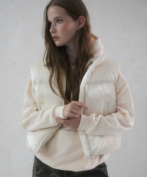 AVANDRESS(アバンドレス )の「Siberia Duck Stella Crop Vest PINK(ダウンベスト・レディース・ピンク・FREE)」の2枚目の写真