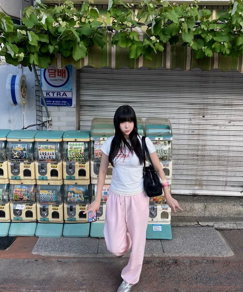 ESCAPEFROM(エスケープフロム)の「ストロベリードットESCFロゴコラージュプリントスリムフィット半袖アイボリー(Tシャツ/カットソー・レディース・その他・MEDIUM/LARGE)」の10枚目の写真