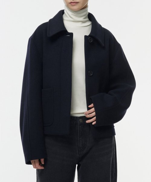 MUSINSA STANDARD WOMAN（ムシンサスタンダードウーマン）の「ウィメンズウールブレンドフェイクシアリングカラーショートコート[ネイビー]（チェスターコート・レディース・その他・LARGE/X-SMALL/SMALL/MEDIUM）」の3枚目の写真