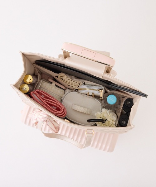 one after another NICE CLAUP（ワンアフターアナザーナイスクラップ）の「【LouLoumei】スカーフ付きキャリーオントートバッグ（トートバッグ・レディース・ブラック/ピンク/ベージュ/サックスブルー・FREE）」の17枚目の写真