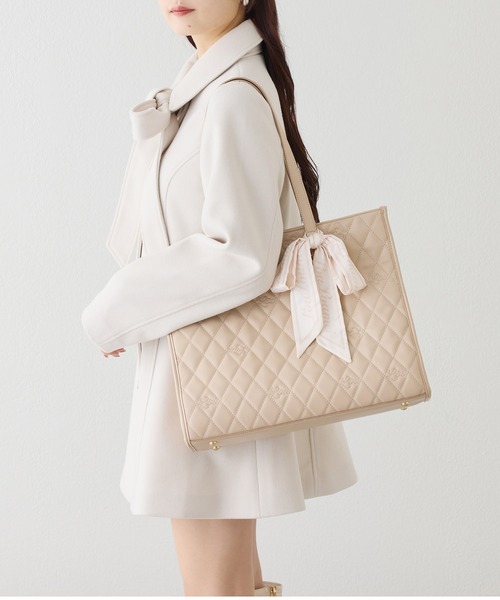 one after another NICE CLAUP（ワンアフターアナザーナイスクラップ）の「【LouLoumei】スカーフ付きキャリーオントートバッグ（トートバッグ・レディース・ブラック/ピンク/ベージュ/サックスブルー・FREE）」の22枚目の写真