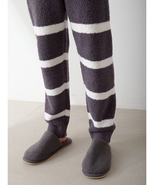 gelato pique(ジェラートピケ)の「【HOMME】パウダーロゴジャガードプルオーバー&ロングパンツセット(ルームウェア/パジャマ・メンズ・チャコールグレー/アイボリー・M/L)」の19枚目の写真