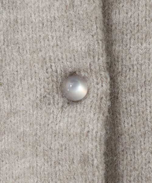 Afternoon Tea(アフタヌーンティー)の「フラワー刺繍ショートカーディガン(カーディガン/ボレロ・レディース・グレー/ネイビー・MEDIUM)」の7枚目の写真