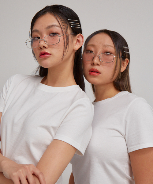 SALON DE YOHN(サロンドヨーン)の「Basic Short Sleeve Crop T_ White(Tシャツ/カットソー・レディース・その他・LARGE/MEDIUM/SMALL)」の1枚目の写真