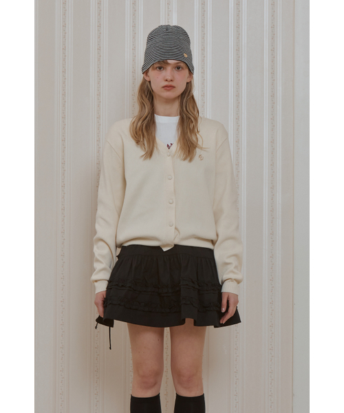 ANOETIC(アノエティック)の「ANC BASIC V-NECK CARDIGAN_IVORY(カーディガン/ボレロ・レディース・アイボリー・FREE)」の2枚目の写真