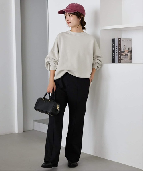 SLOBE IENA(スローブイエナ)の「《WEB限定/追加3》ビックシルエットピグメント裏毛プルオーバー(スウェット・レディース・ネイビー/ブラック系その他/ベージュ・FREE)」の14枚目の写真