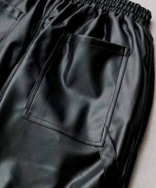 MILITARY(ミリタリー)の「【SETUP7】PU Cargo Trousers / PUレザーカーゴパンツ ワイドシルエット(カーゴパンツ・メンズ・ブラック/グレー/ブラウン・M/L)」の10枚目の写真