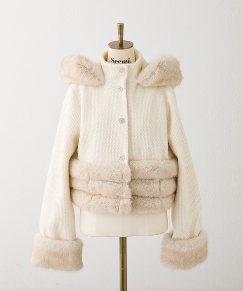 Seemi. byNICECLAUP（ シーミーバイナイスクラップ）の「【Seemi.】裾フェイクファージャケット（その他アウター・レディース・ブラック/アイボリー・FREE）」の15枚目の写真