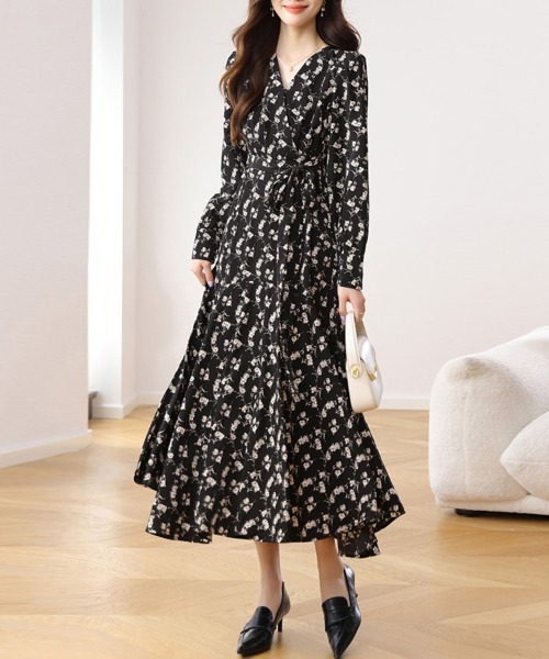 ONEP STAR(ワンピスター)の「花柄ロングワンピース(ワンピース・レディース・ブラック・MEDIUM/X-LARGE/LARGE)」の6枚目の写真