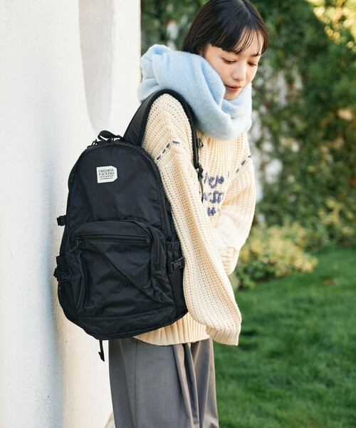 FREAK'S STORE（フリークスストア）の「＜新色追加＞FREDRIK PACKERS/フレドリックパッカーズ 210D DAY PACK TIPI/マザーズリュックサック/バックパック/デイパック（バックパック/リュック・レディース・ブラック/チャコールグレー・ONE SIZE）」の21枚目の写真
