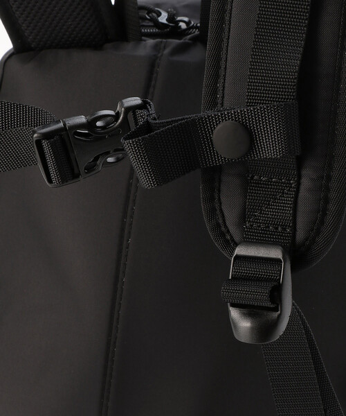 FREAK'S STORE（フリークスストア）の「＜新色追加＞FREDRIK PACKERS/フレドリックパッカーズ 210D DAY PACK TIPI/マザーズリュックサック/バックパック/デイパック（バックパック/リュック・レディース・ブラック/チャコールグレー・ONE SIZE）」の10枚目の写真