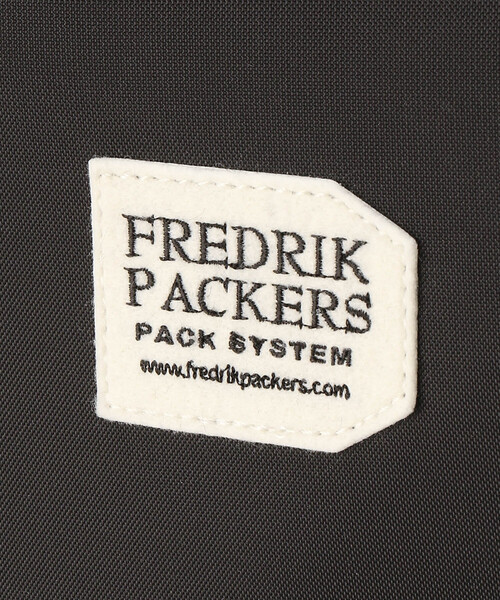 FREAK'S STORE（フリークスストア）の「＜新色追加＞FREDRIK PACKERS/フレドリックパッカーズ 210D DAY PACK TIPI/マザーズリュックサック/バックパック/デイパック（バックパック/リュック・レディース・ブラック/チャコールグレー・ONE SIZE）」の8枚目の写真