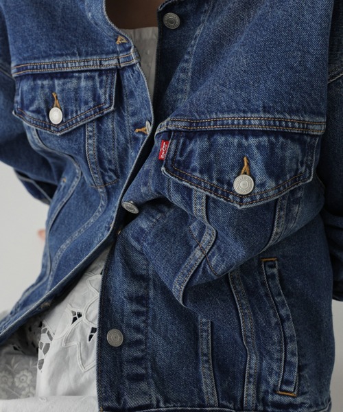 Levi's（リーバイス）の「【Levi's】＜BABYLONE限定モデル＞TRUCKER JACKET（デニムジャケット・レディース・ネイビー・38inch/36inch）」の13枚目の写真