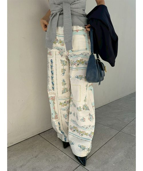 LILY BROWN（リリーブラウン）の「【WEB限定00サイズ】ダブルニーカーブワイドデニムパンツ（デニムパンツ・レディース・その他/ブルー/ピンク・0/1）」の3枚目の写真