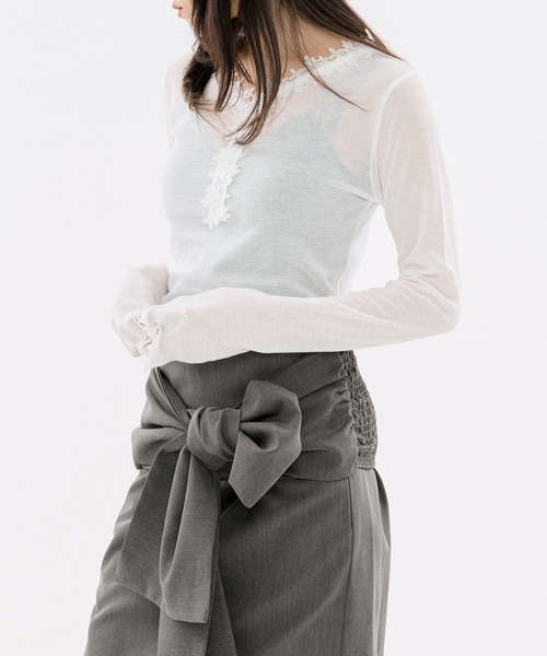 Ezick（エジック）の「flower lace trim sheer tee レーストリムシルキータッチロンT（Tシャツ/カットソー・レディース・グレー/オフホワイト・FREE）」の14枚目の写真