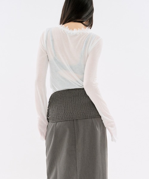 Ezick（エジック）の「flower lace trim sheer tee レーストリムシルキータッチロンT（Tシャツ/カットソー・レディース・グレー/オフホワイト・FREE）」の18枚目の写真