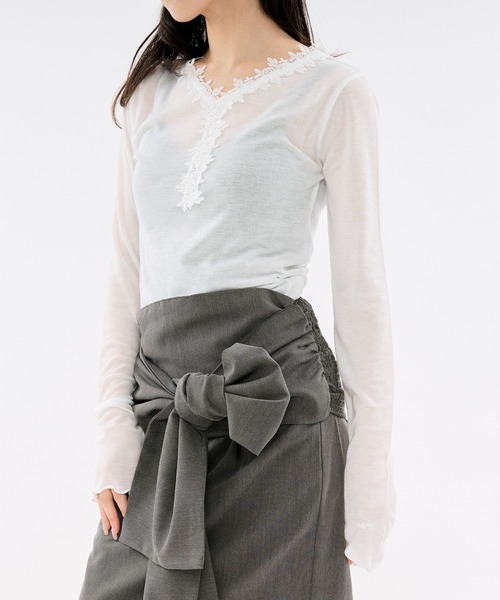 Ezick（エジック）の「flower lace trim sheer tee レーストリムシルキータッチロンT（Tシャツ/カットソー・レディース・グレー/オフホワイト・FREE）」の13枚目の写真