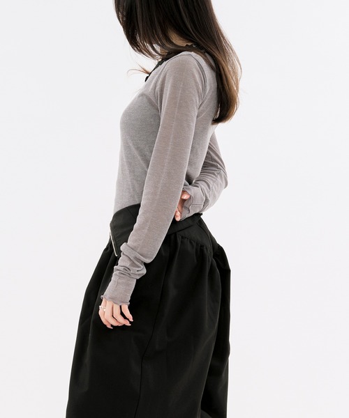 Ezick（エジック）の「flower lace trim sheer tee レーストリムシルキータッチロンT（Tシャツ/カットソー・レディース・グレー/オフホワイト・FREE）」の5枚目の写真