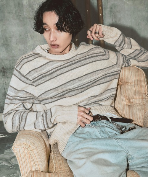 Bleme（ブレム）の「100%ウール ヴィンテージ配色 マルチボーダーニット（ニット/セーター・メンズ・ブルー/ブラック/ホワイト・M/S/XL/L）」の2枚目の写真