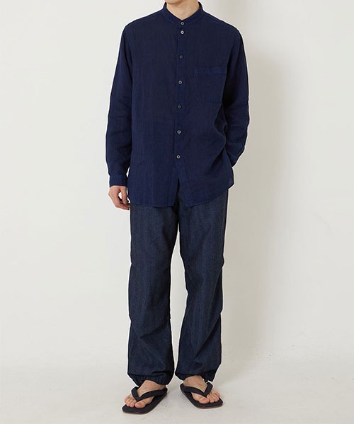 BLUE BLUE JAPAN(ブルーブルージャパン)の「ホンアイリネン スタンドカラー ロングスリーブシャツ(シャツ/ブラウス・メンズ・C/A/B・XL/L/S/M)」の5枚目の写真