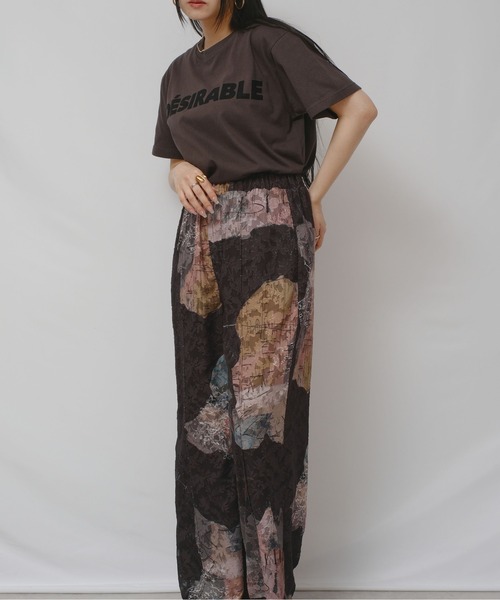 palm RICHE(ポームリシュ)の「DESIRABLE グラフィックロゴT(Tシャツ/カットソー・レディース・チャコールグレー/オフホワイト/ピンク・M)」の9枚目の写真