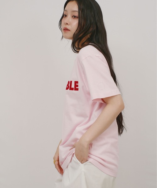 palm RICHE(ポームリシュ)の「DESIRABLE グラフィックロゴT(Tシャツ/カットソー・レディース・チャコールグレー/オフホワイト/ピンク・M)」の15枚目の写真