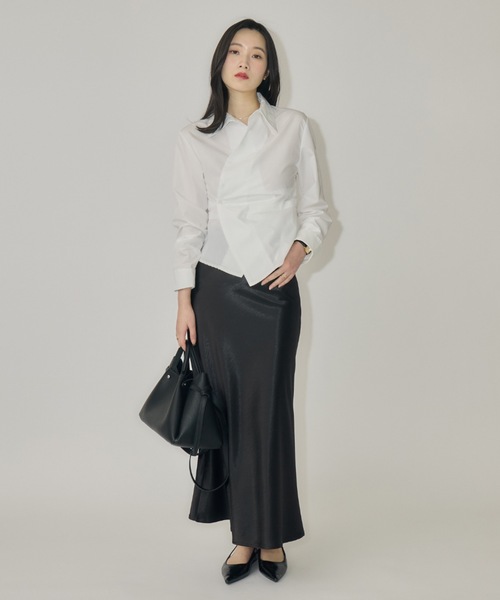 NEUNA（ヌナ）の「ウエストタッククロスシャツ（シャツ/ブラウス・レディース・ブルー/オフホワイト/イエロー・FREE）」の5枚目の写真