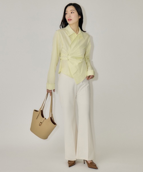 NEUNA（ヌナ）の「ウエストタッククロスシャツ（シャツ/ブラウス・レディース・ブルー/オフホワイト/イエロー・FREE）」の8枚目の写真