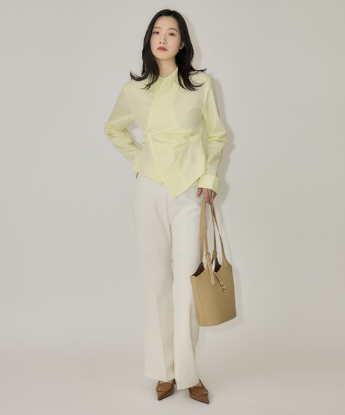NEUNA（ヌナ）の「ウエストタッククロスシャツ（シャツ/ブラウス・レディース・ブルー/オフホワイト/イエロー・FREE）」の9枚目の写真