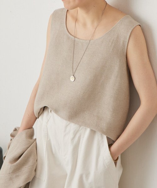 BEARDSLEY（ビアズリー）の「リネンインレイタンクトップ（ニット/セーター・レディース・ベージュ/ネイビー/グレー・FREE）」の2枚目の写真