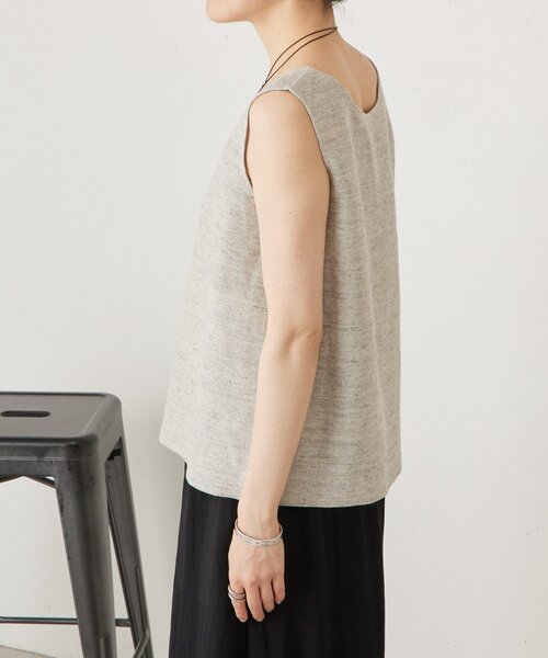 BEARDSLEY（ビアズリー）の「リネンインレイタンクトップ（ニット/セーター・レディース・ベージュ/ネイビー/グレー・FREE）」の9枚目の写真