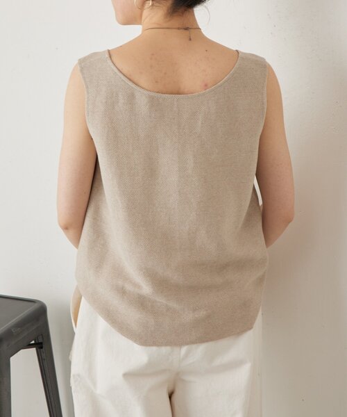 BEARDSLEY（ビアズリー）の「リネンインレイタンクトップ（ニット/セーター・レディース・ベージュ/ネイビー/グレー・FREE）」の17枚目の写真
