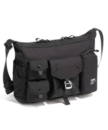 UNTRACK（アントラック）の「ショルダーバッグ ザアーバンクライマー L カジュアル 60524（ショルダーバッグ）」