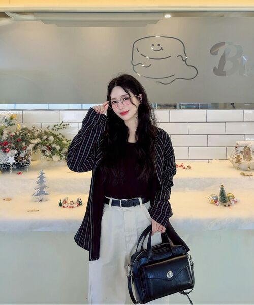 MICANE(ミケーネ)の「クロエストライプシャツ(シャツ/ブラウス・レディース・クリーム/ブラック・X-LARGE/LARGE/MEDIUM/SMALL)」の13枚目の写真