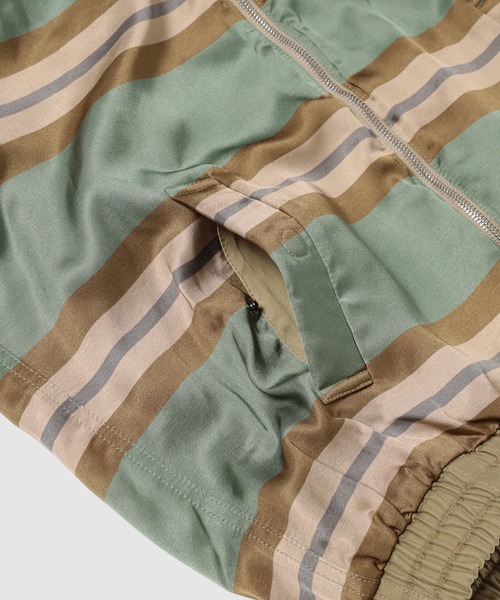 DRIES VAN NOTEN（ドリスヴァンノッテン）の「VINNYS REV 3103 M.W.JACKET（ブルゾン・メンズ・その他1・M/S）」の10枚目の写真