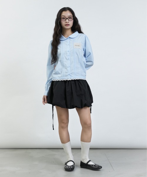 FCMM(エフシーエムエム)の「【日本限定】TAG BLOUSE LONG SLEEVES / ロングスリーブタグブラウス(シャツ/ブラウス・レディース・オフホワイト/ネイビー/ライトブルー・SMALL/MEDIUM)」の8枚目の写真