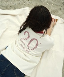 numbering ringer tee