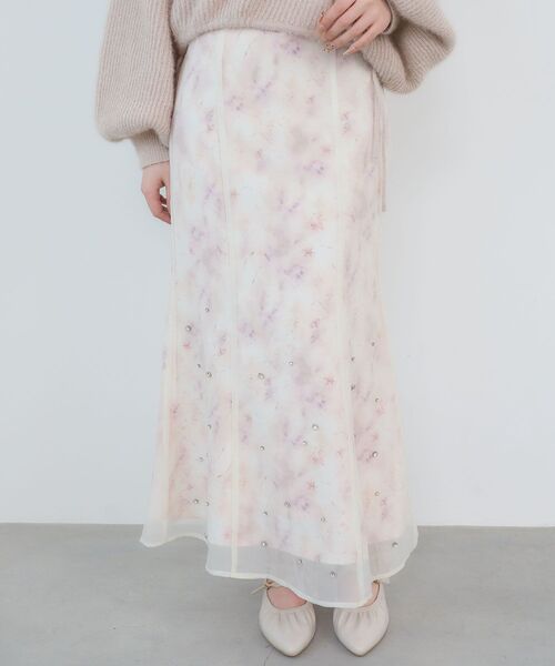 MAJESTIC LEGON（マジェスティックレゴン）の「シアーレイヤードフラワースカート（スカート・レディース・グレー系その他/ホワイト系その他2/ピンク系その他2・MEDIUM）」の3枚目の写真