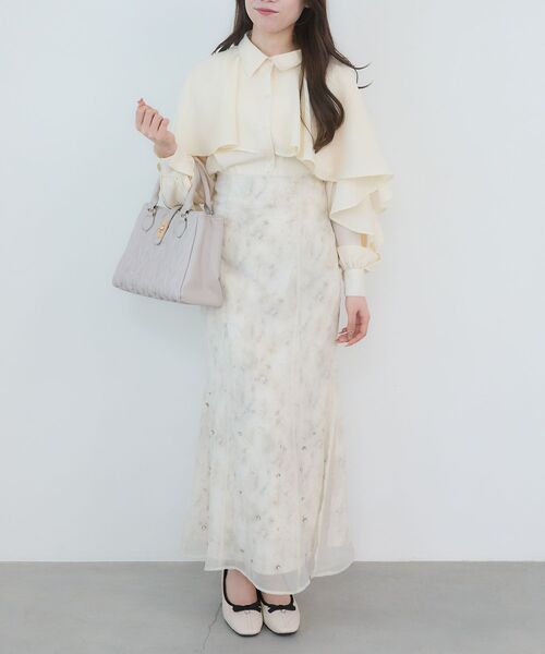 MAJESTIC LEGON（マジェスティックレゴン）の「シアーレイヤードフラワースカート（スカート・レディース・グレー系その他/ホワイト系その他2/ピンク系その他2・MEDIUM）」の4枚目の写真