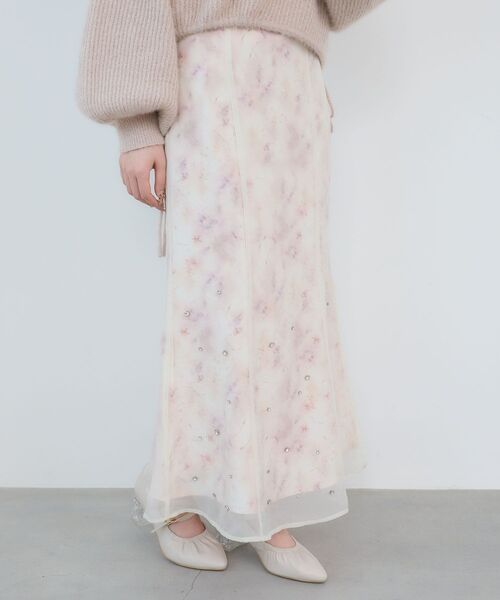 MAJESTIC LEGON（マジェスティックレゴン）の「シアーレイヤードフラワースカート（スカート・レディース・グレー系その他/ホワイト系その他2/ピンク系その他2・MEDIUM）」の11枚目の写真