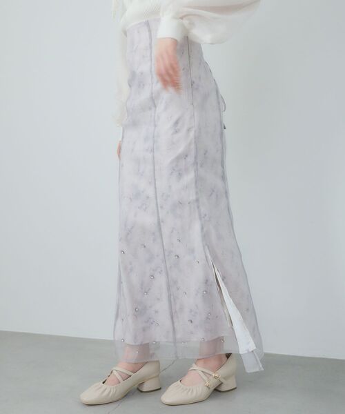 MAJESTIC LEGON（マジェスティックレゴン）の「シアーレイヤードフラワースカート（スカート・レディース・グレー系その他/ホワイト系その他2/ピンク系その他2・MEDIUM）」の17枚目の写真