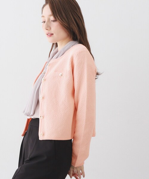 index(インデックス)の「ラメリリーボクシーショートカーディガン【洗濯機OK】(カーディガン/ボレロ・レディース・オフホワイト/チャコールグレー/ブルー系7/ピンク・36/38/40/42)」の11枚目の写真