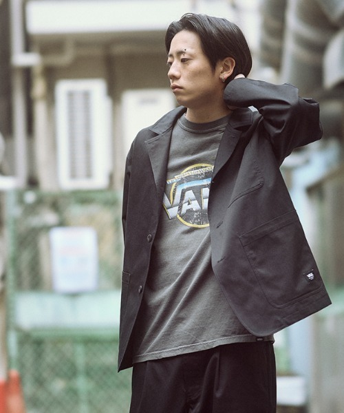 VANS(バンズ)の「VANS ヴァンズ M Wonder Metro Coverall JKT アウター 126R1091600 ABC-MART限定 BLACK(その他アウター・メンズ・ブラック・X-LARGE/LARGE/MEDIUM)」の1枚目の写真