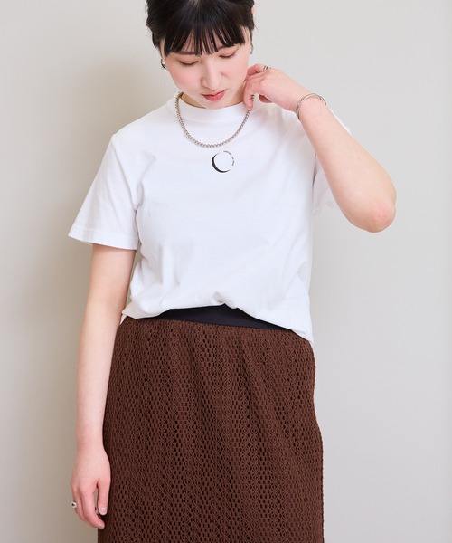 LHELBIE(レルビエ)の「ミニロゴTシャツ(Tシャツ/カットソー・レディース・オフホワイト/ブラック・M)」の21枚目の写真